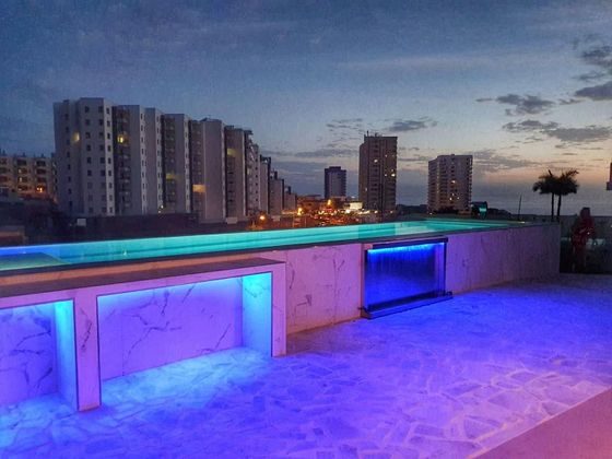 Foto 2 de Alquiler de casa en urbanización Playa Paraiso Sector de 3 habitaciones con terraza y piscina