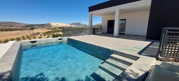 Foto 1 de Casa en venda a calle San Antonio de 3 habitacions amb terrassa i piscina