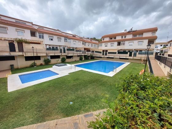 Foto 1 de Casa en venta en Centro - Alhaurín de la Torre de 3 habitaciones con terraza y piscina
