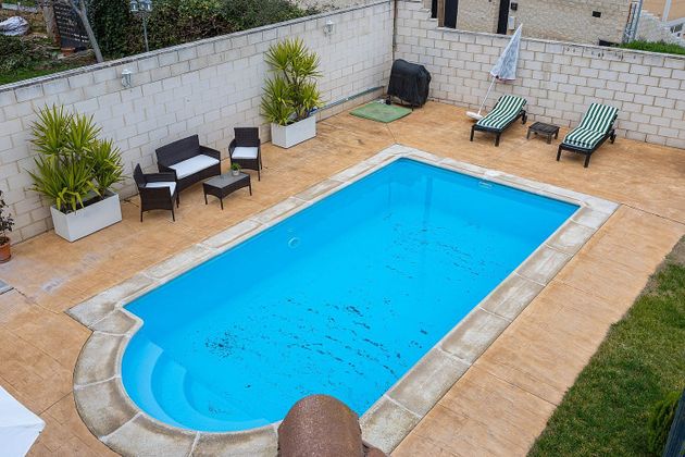 Foto 2 de Xalet en venda a Torrejón del Rey de 5 habitacions amb terrassa i piscina