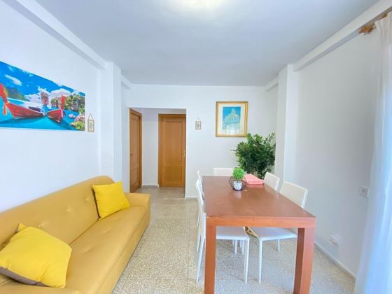 Foto 2 de Pis en lloguer a San Antón de 3 habitacions amb terrassa i mobles