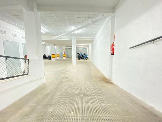 Foto 1 de Garatge en venda a Carolinas Altas de 233 m²