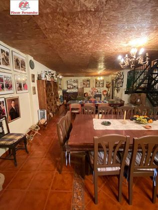Foto 1 de Casa en venda a Velilla de San Antonio de 6 habitacions amb terrassa i garatge