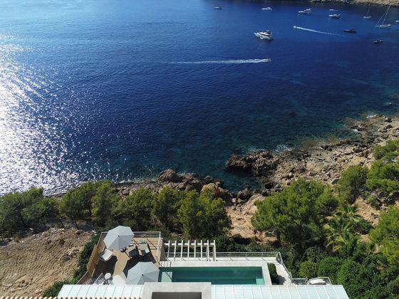 Foto 1 de Chalet en venta en Port d'Andratx de 6 habitaciones con terraza y piscina