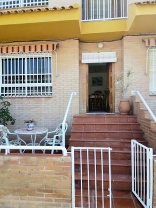 Foto 2 de Dúplex en venda a Los Narejos de 5 habitacions amb terrassa i garatge