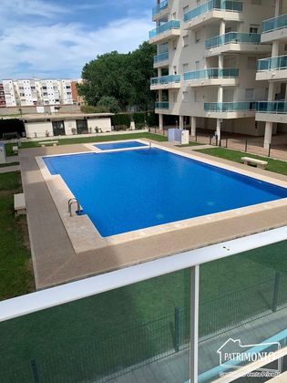 Foto 1 de Pis en lloguer a Piles de 2 habitacions amb terrassa i piscina