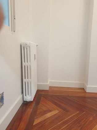 Foto 1 de Oficina en lloguer a calle De la Montera amb calefacció i ascensor