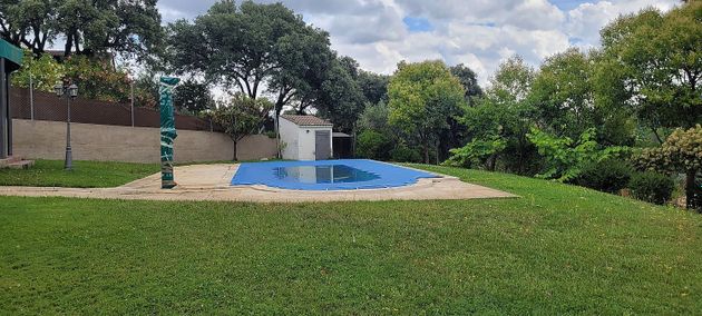 Foto 2 de Xalet en venda a Santa Cruz del Retamar pueblo de 5 habitacions amb terrassa i piscina