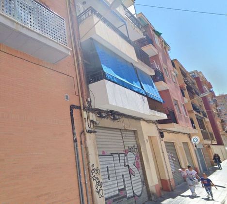 Foto 1 de Pis en venda a calle De Manuela Estellés de 3 habitacions amb terrassa