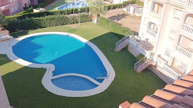 Foto 2 de Àtic en venda a calle Gavines de 3 habitacions amb terrassa i piscina