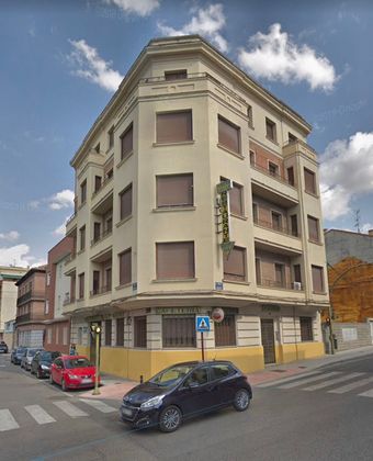 Foto 1 de Edifici en venda a calle Madrid de 1300 m²