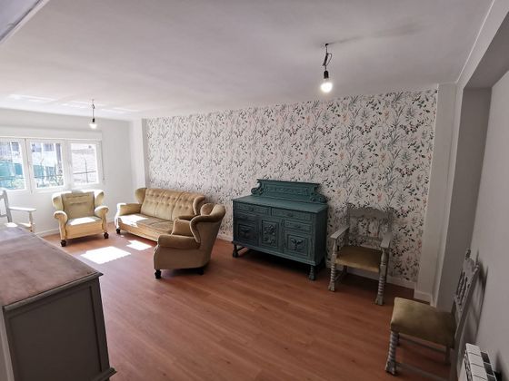 Foto 1 de Piso en alquiler en Paseo Sagasta de 3 habitaciones con terraza y muebles