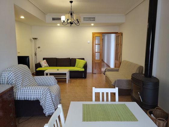 Foto 2 de Piso en venta en calle Federico Garcia Lorca de 3 habitaciones con terraza y piscina