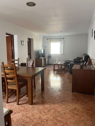 Foto 2 de Pis en venda a Plaza de toros - Venta Vargas - Capitania de 2 habitacions amb balcó i calefacció