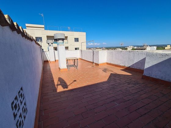 Foto 1 de Piso en venta en Lloseta de 3 habitaciones con terraza y balcón