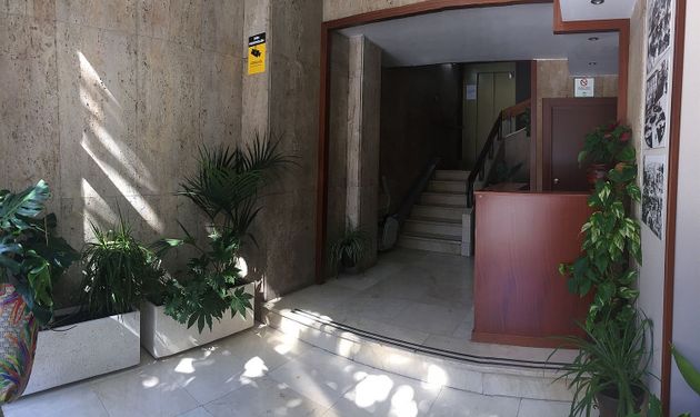 Foto 1 de Piso en venta en plaza De la Constitución de 4 habitaciones con aire acondicionado y calefacción