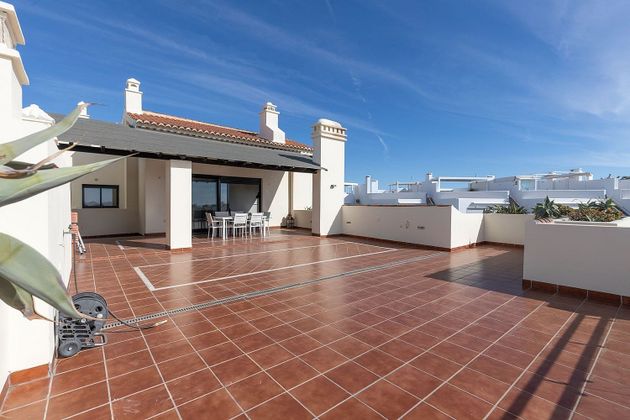 Foto 1 de Àtic en venda a Playa de Granada de 3 habitacions amb terrassa i piscina