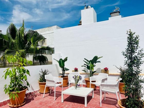 Foto 1 de Piso en alquiler en La Caleta - La Viña de 1 habitación con terraza y muebles