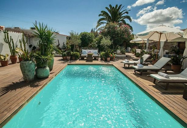 Foto 2 de Venta de chalet en Formentera de 7 habitaciones con terraza y piscina