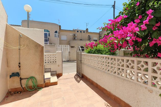 Foto 2 de Pis en venda a Los Narejos de 2 habitacions amb terrassa i mobles