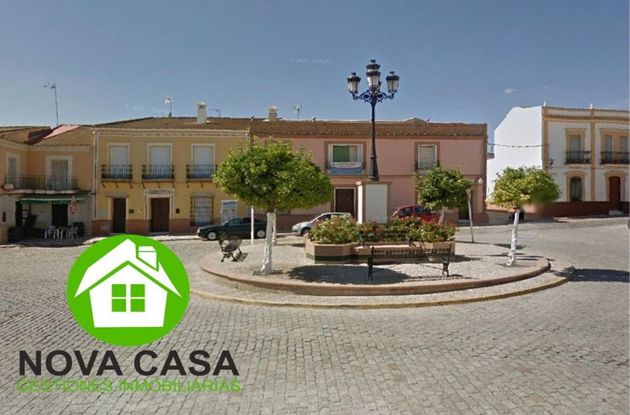 Foto 1 de Casa adossada en venda a calle Paterna de 3 habitacions i 160 m²