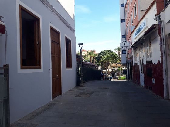 Foto 1 de Alquiler de local en calle Puerto Viejo de 81 m²