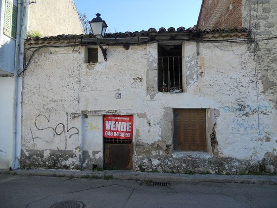 Foto 2 de Casa en venda a calle De la Fragua de 2 habitacions i 80 m²