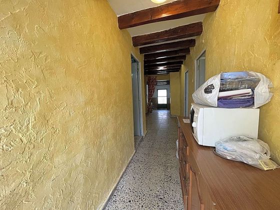 Foto 2 de Casa adossada en venda a Navas del Rey de 4 habitacions amb jardí