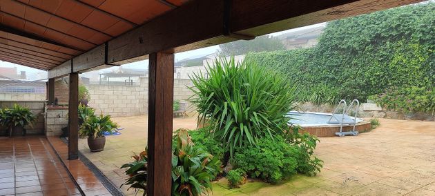 Foto 1 de Xalet en venda a Serranillos del Valle de 4 habitacions amb terrassa i piscina