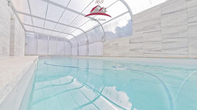 Foto 2 de Chalet en venta en Miramadrid de 5 habitaciones con terraza y piscina