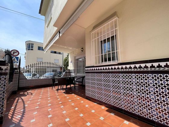 Foto 2 de Casa adosada en venta en Zona Hispanidad-Vivar Téllez de 3 habitaciones con terraza y aire acondicionado