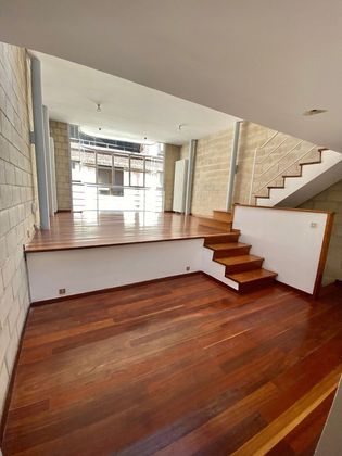 Foto 2 de Casa adossada en venda a calle De Iriarte de 3 habitacions amb terrassa i garatge