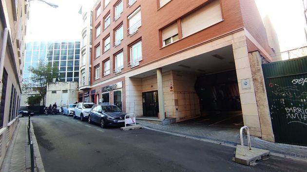 Foto 1 de Piso en alquiler en calle De Antonio Pérez de 1 habitación con garaje y muebles