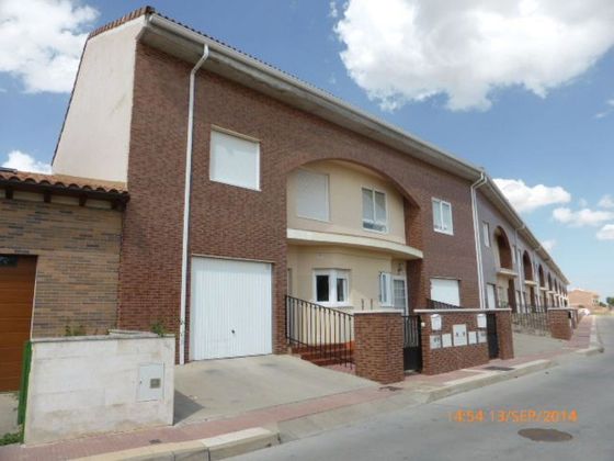 Foto 2 de Venta de casa en avenida De Castilla y Leon de 4 habitaciones y 211 m²