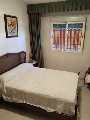 Foto 1 de Piso en venta en Sector Sur  - La Palmera - Reina Mercedes de 2 habitaciones con terraza y balcón