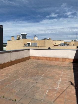 Foto 1 de Àtic en venda a Rejas de 1 habitació amb terrassa i garatge