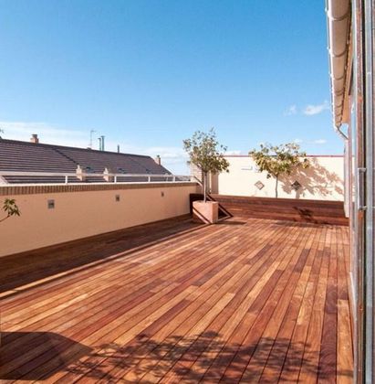 Foto 1 de Ático en alquiler en El Viso de 2 habitaciones con terraza y aire acondicionado