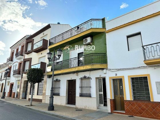 Foto 1 de Casa en venta en Lepe ciudad de 7 habitaciones con terraza y balcón