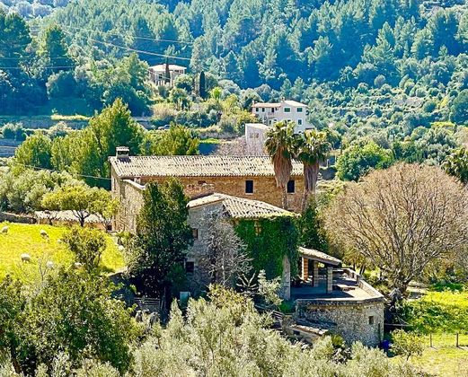 Foto 1 de Casa rural en venda a Estellencs de 10 habitacions amb terrassa i piscina