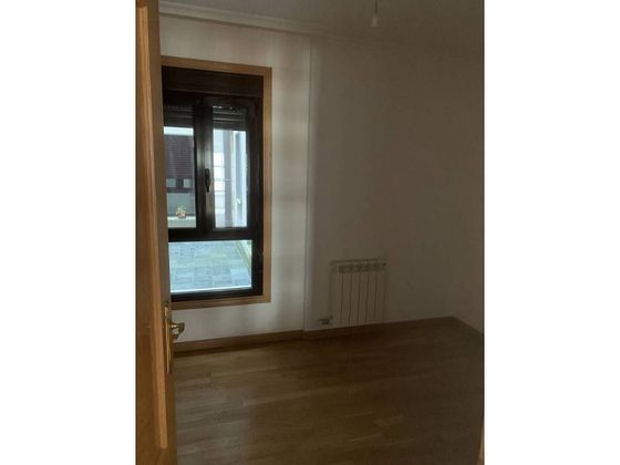 Foto 2 de Pis en venda a Monforte de Lemos de 4 habitacions amb garatge i calefacció