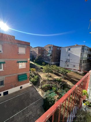 Foto 2 de Pis en venda a Zona Pueblo de 3 habitacions amb terrassa i balcó
