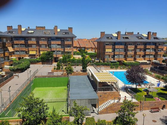 Foto 1 de Dúplex en venda a Sector B de 4 habitacions amb terrassa i piscina