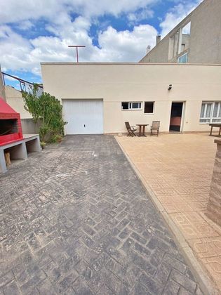 Foto 1 de Venta de chalet en Redován de 4 habitaciones con terraza y garaje