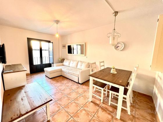 Foto 2 de Piso en venta en Vélez de Benaudalla de 1 habitación con terraza y piscina