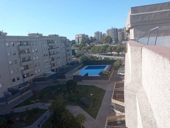 Foto 1 de Pis en venda a calle Doctor Rafael Ruizmateos de 3 habitacions amb terrassa i piscina