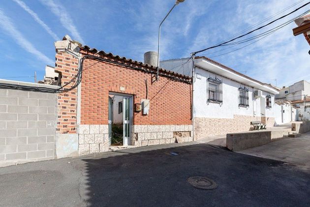 Foto 2 de Casa adossada en venda a calle Solana de 3 habitacions i 234 m²