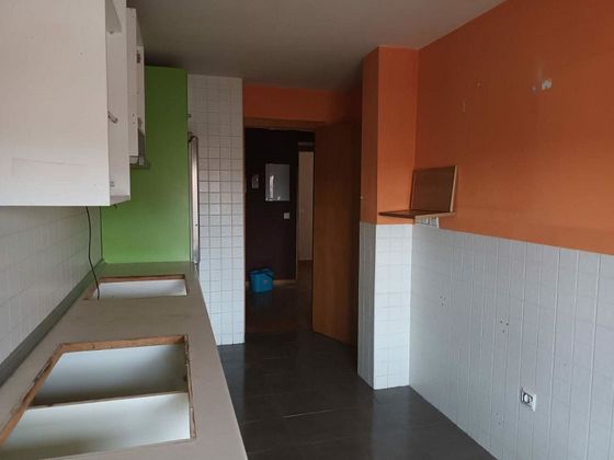 Foto 2 de Pis en venda a calle Felipe del Cojo de 3 habitacions amb balcó i aire acondicionat