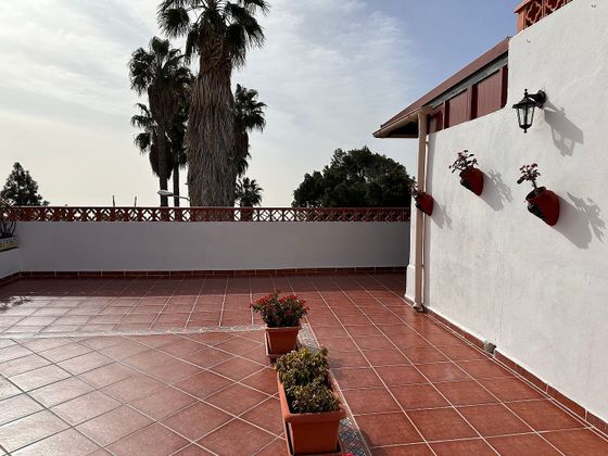 Foto 1 de Casa en venta en calle La Mejora de 3 habitaciones con terraza y jardín