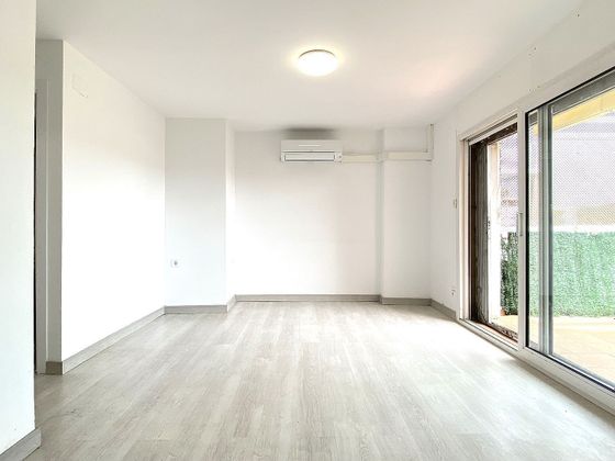 Foto 2 de Piso en alquiler en Santa Eugènia de 1 habitación con terraza y aire acondicionado