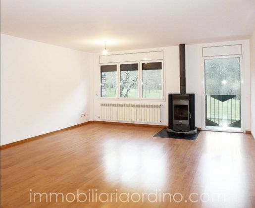 Foto 2 de Venta de piso en Ordino de 3 habitaciones con terraza y garaje